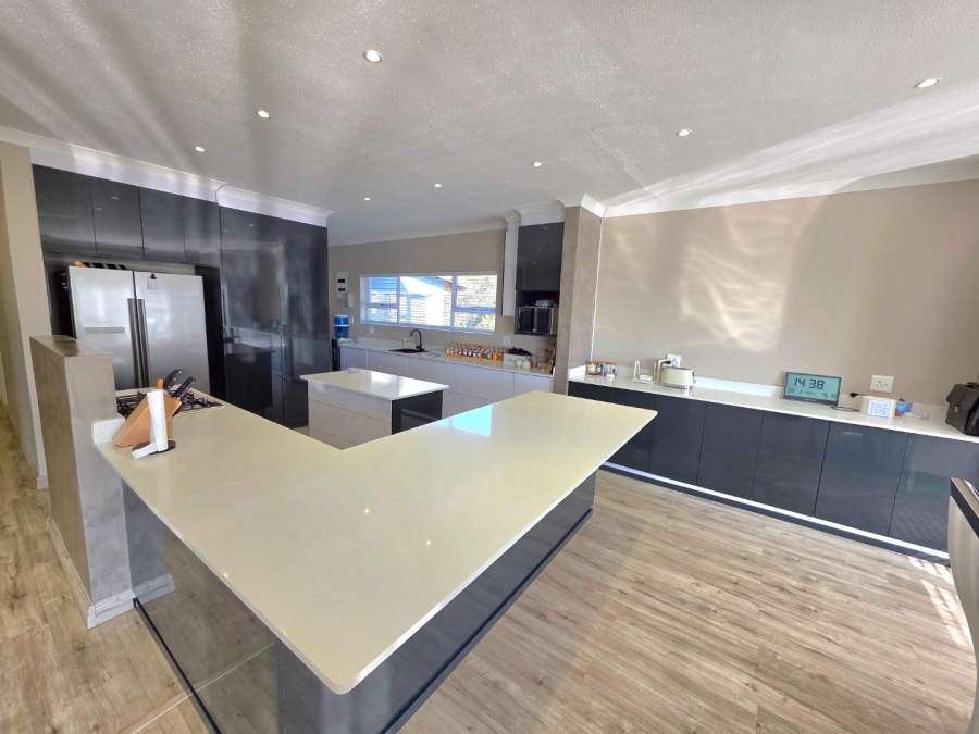 4 Bedroom Property for Sale in Panorama Free State